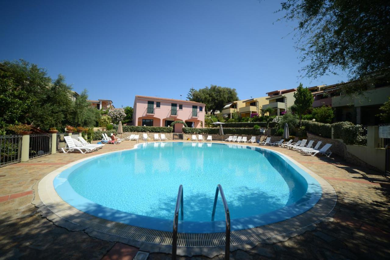 Villaggio Sa Ventana Badesi Ngoại thất bức ảnh